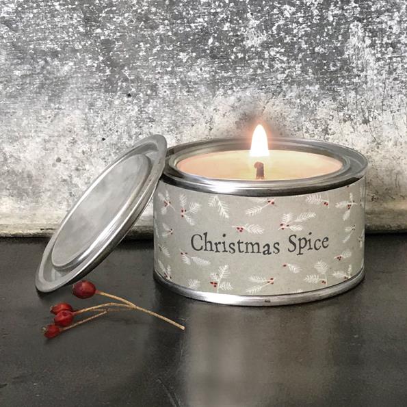 Berry Candle In A Tin - Christmas Spice - 7.5x4.5cms - East Of India