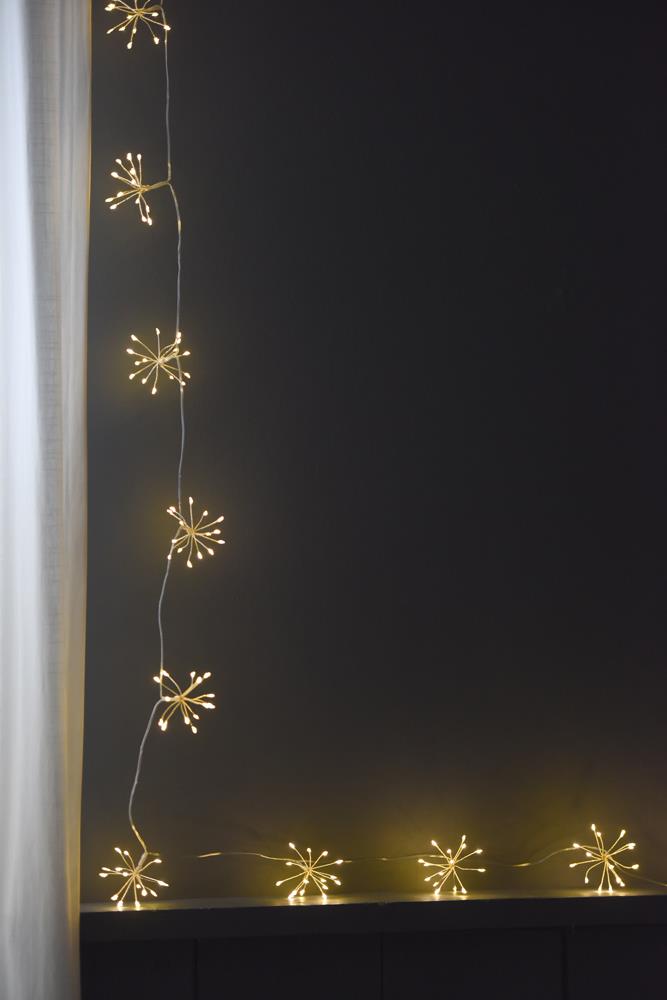 Starburst Chain - 150 LED Indoor/Outdoor Lights - Battery Operated - Choose From 2 Colours