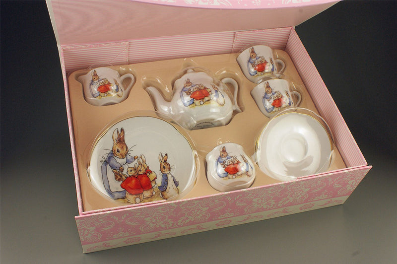 Peter Rabbit & Family - Porcelain Tea Service/Set In Pink Gift Box - 2 Settings - Reutter Porzellan - Perfect for Tea Parties