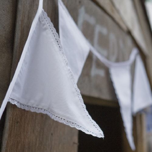 Large Pure White Cotton Wedding Bunting - 11.5m long/24 flags - Engelpunt
