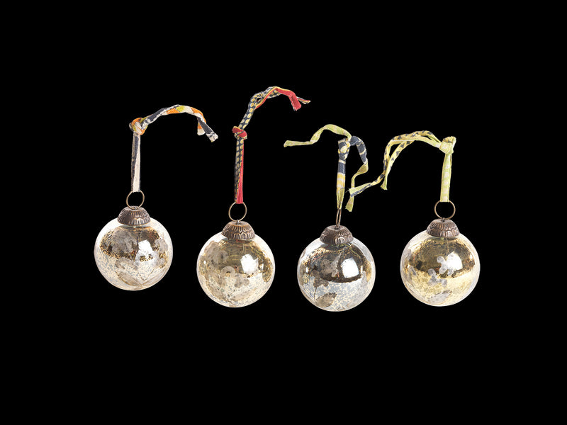Antique Gold Baubles - Set of 4 - AB0201- Small - Nkuku