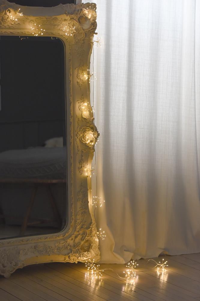 Starburst Chain - 240 LED Indoor/Outdoor Lights - Mains Powered - Choose From 3 Colours