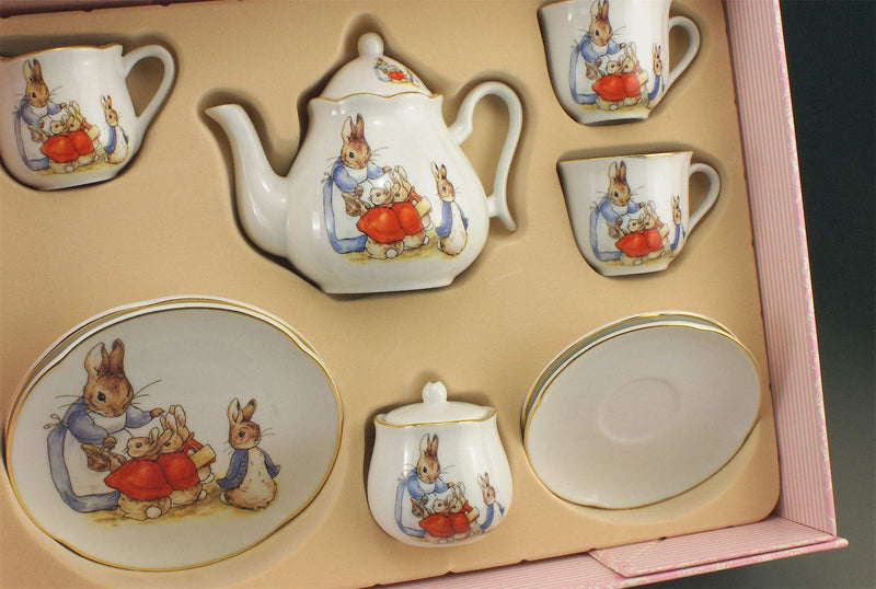 Peter Rabbit & Family - Porcelain Tea Service/Set In Pink Gift Box - 2 Settings - Reutter Porzellan - Perfect for Tea Parties